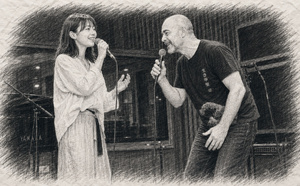Akiko entre souvent par la musique